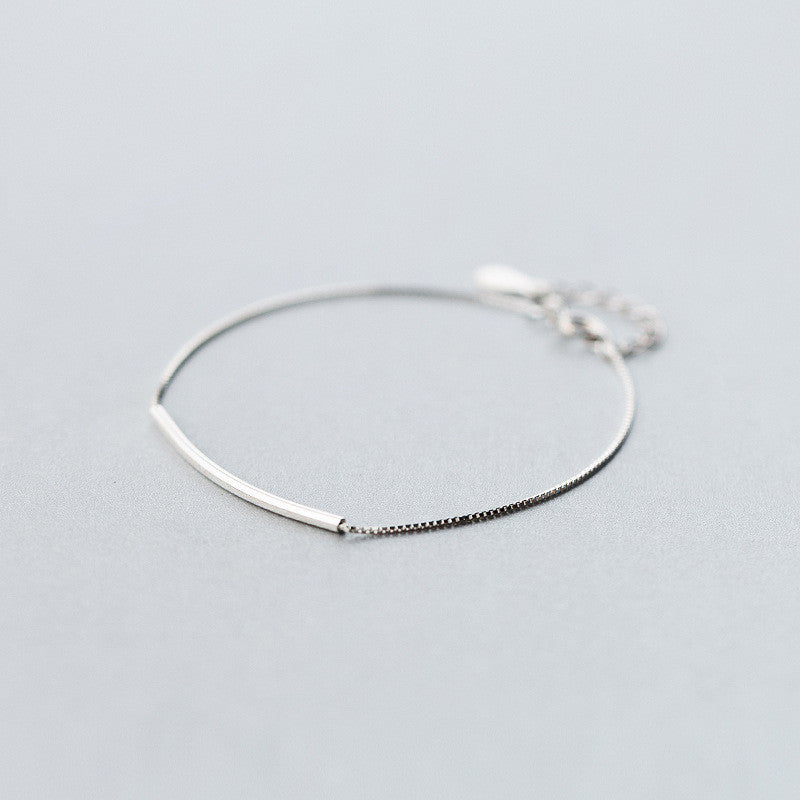 Bracelet Ligne Minimaliste