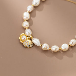 Bracelet coquillage de plage et perles baroques