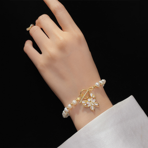 Baroque Pearls Butterfly Bracelet