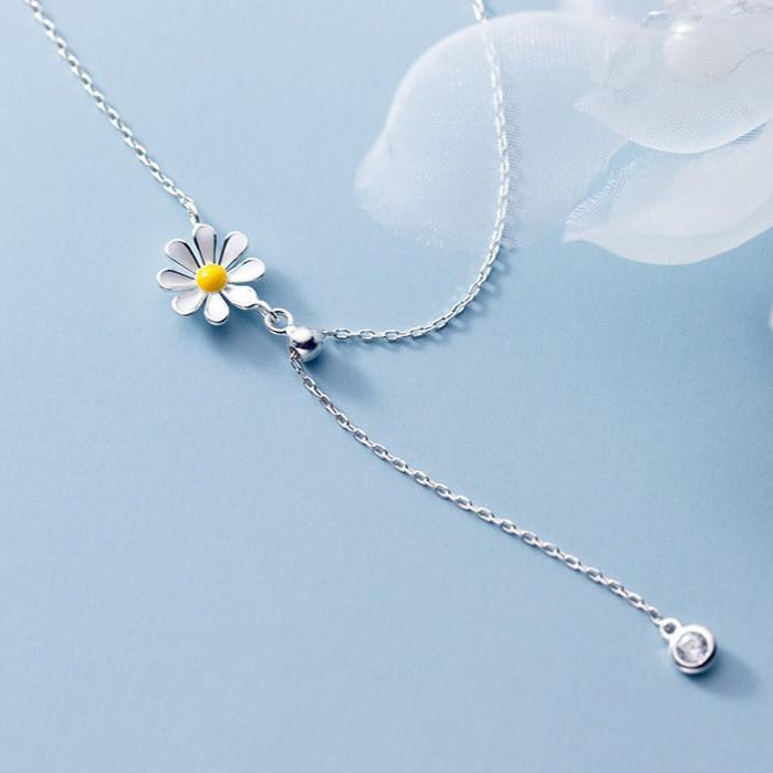 Daisy Choker Necklace