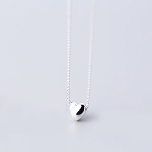 Minimalist Love Heart Pendant Necklace