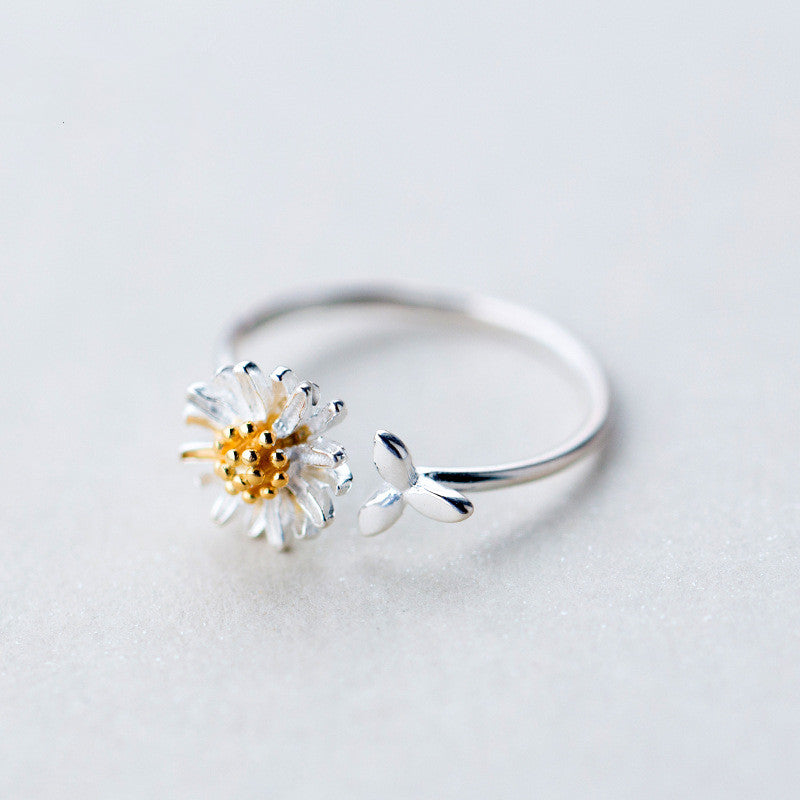 Small Daisy Ring