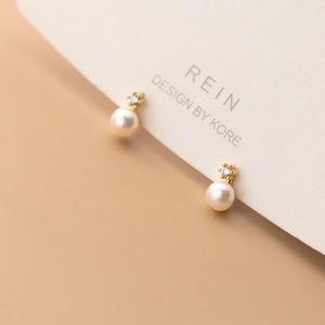 Cute Pearl Earrings