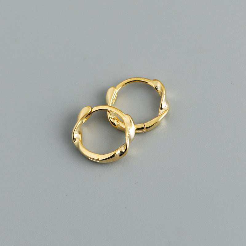 Simple Twist Hoop Earrings