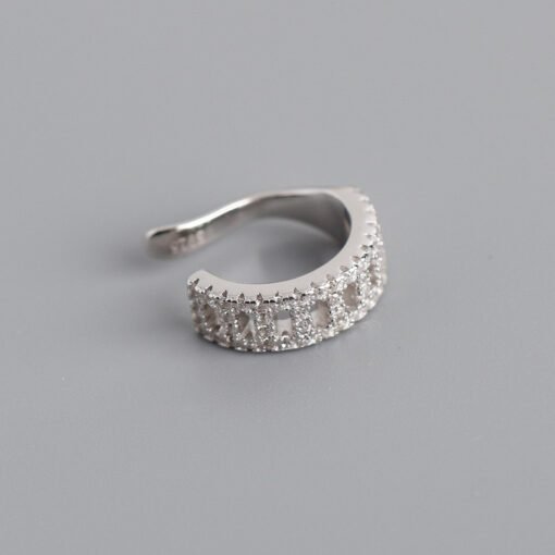 Fine U-shaped Ear Bone Clips - Image 6
