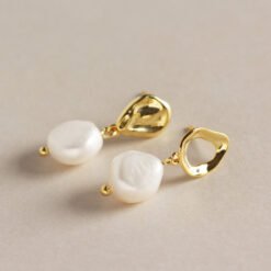 Asymmetric Geometric Pearl Earrings