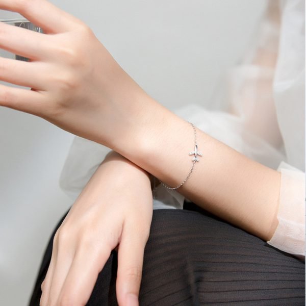 Vue alternative de Flight of Elegance Bracelet