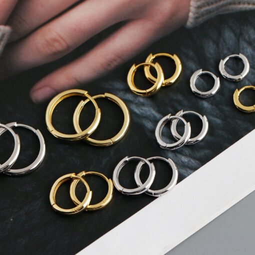 Simple Hoop Earrings - Image 13
