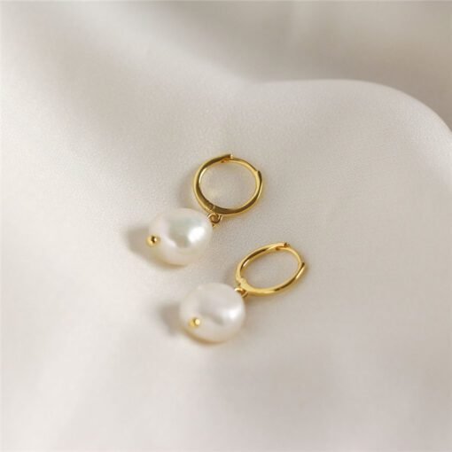Round Irregular Pearl Earrings - Image 3