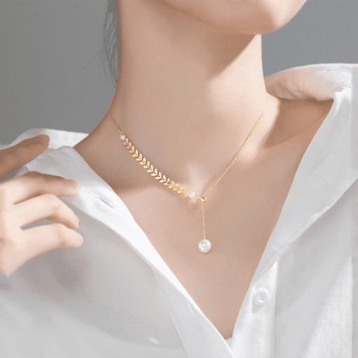 Wheat Ear Leaf Pearl Necklace - Image 4