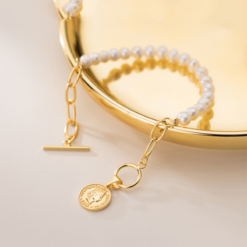 Portrait Pearl Bracelet