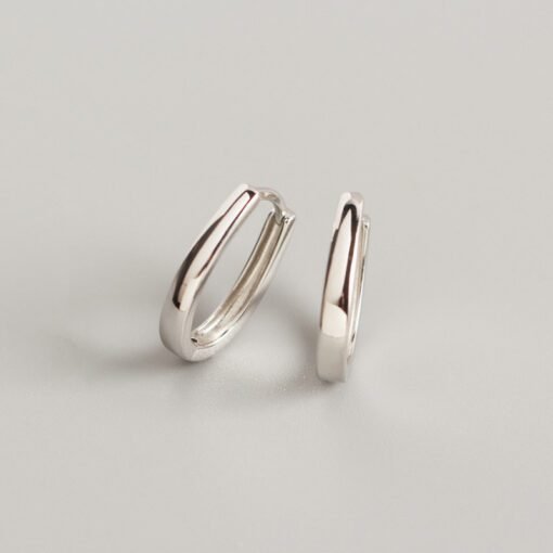 Thick Oval Hoop Earrings - Image 4