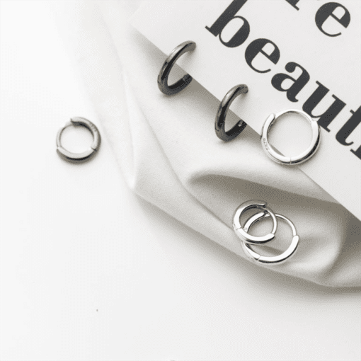 Round Short Hoop Earrings - Image 3
