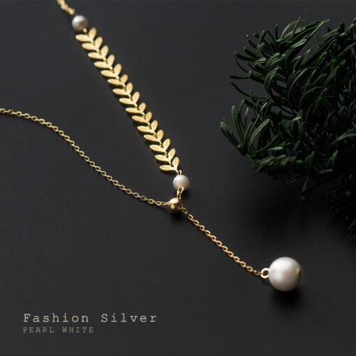Wheat Ear Leaf Pearl Necklace - Image 7