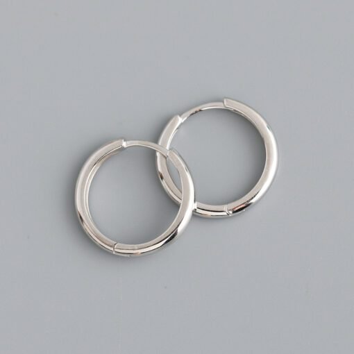 Simple Hoop Earrings - Image 3