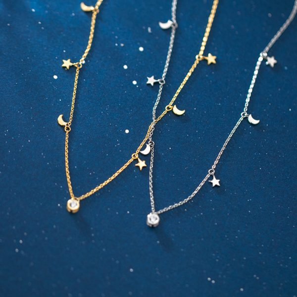 Vue alternative de Moonlit Radiance Necklace