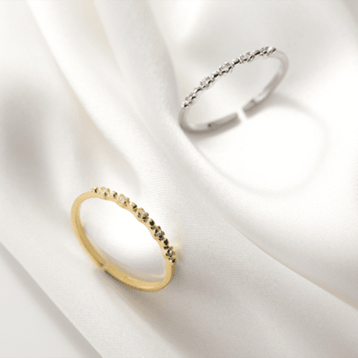 Sparkling Minimalism Ring - Image 4