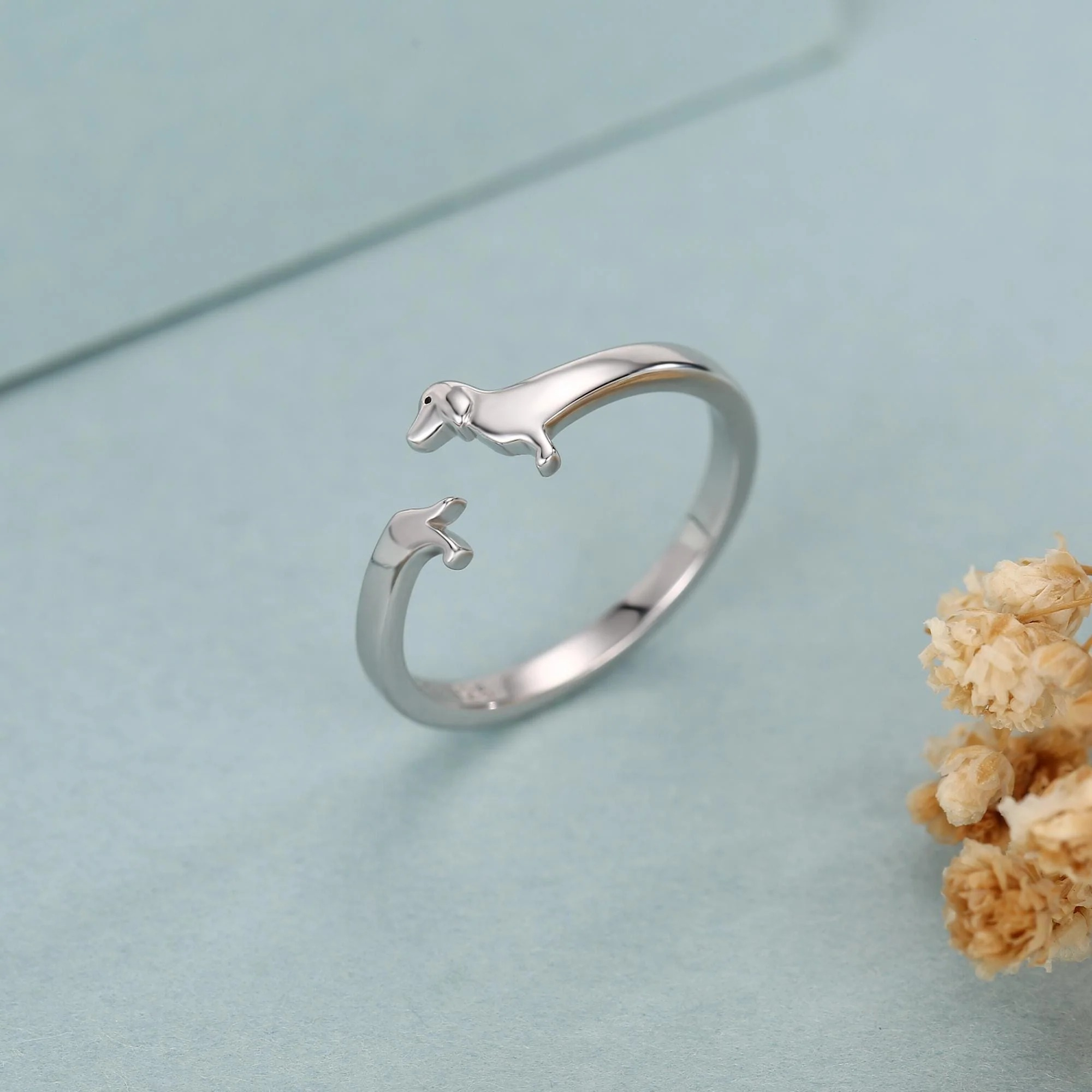 Vue alternative de Dachshund Wrap Open Ring