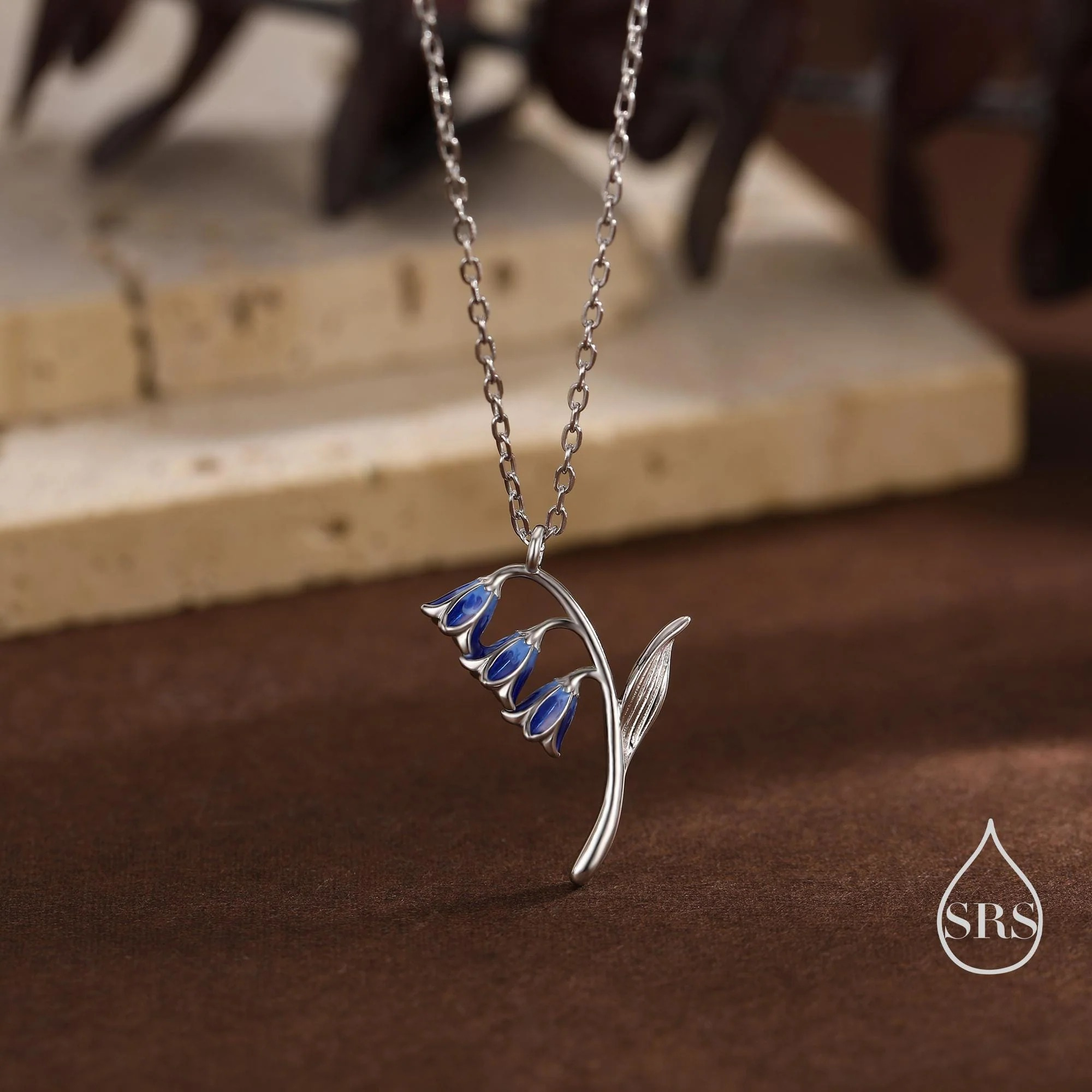 Vue alternative de Enamel Bluebell Stem Pendant Necklace