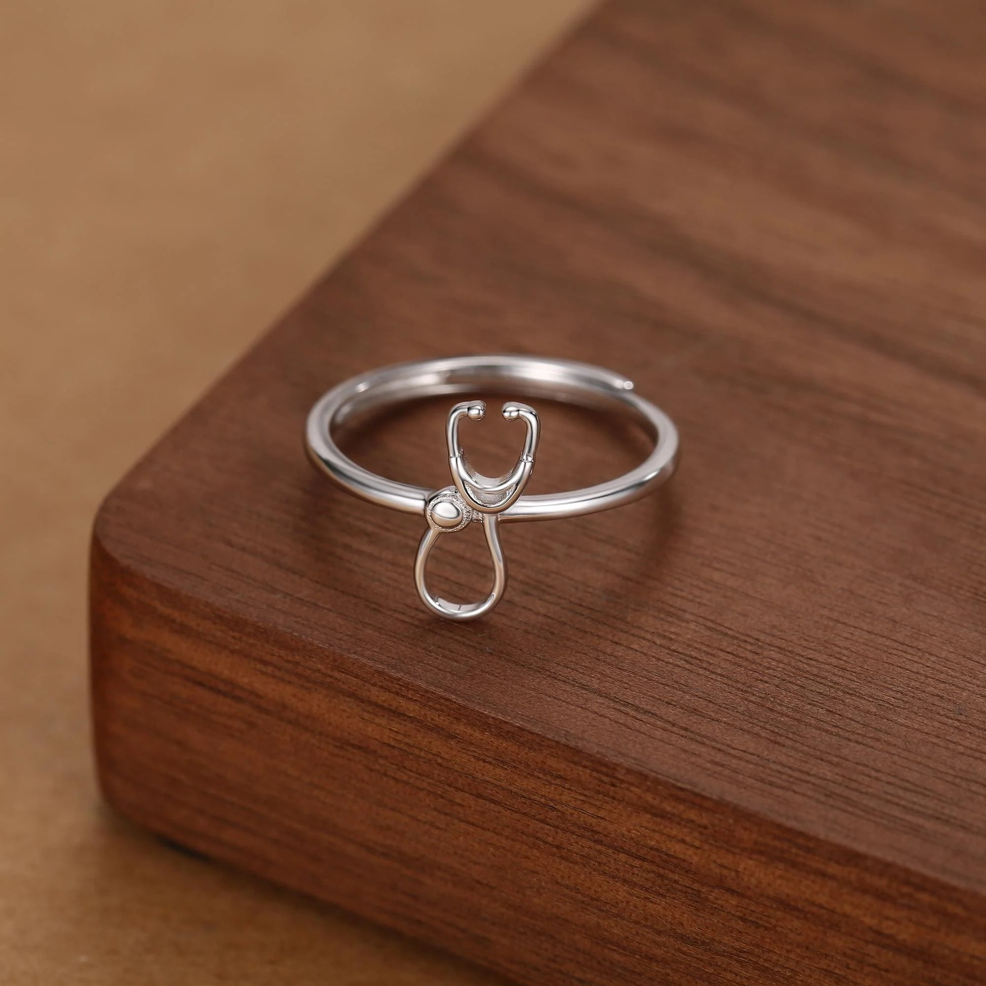 Vue alternative de Sterling Silver Stethoscope Ring