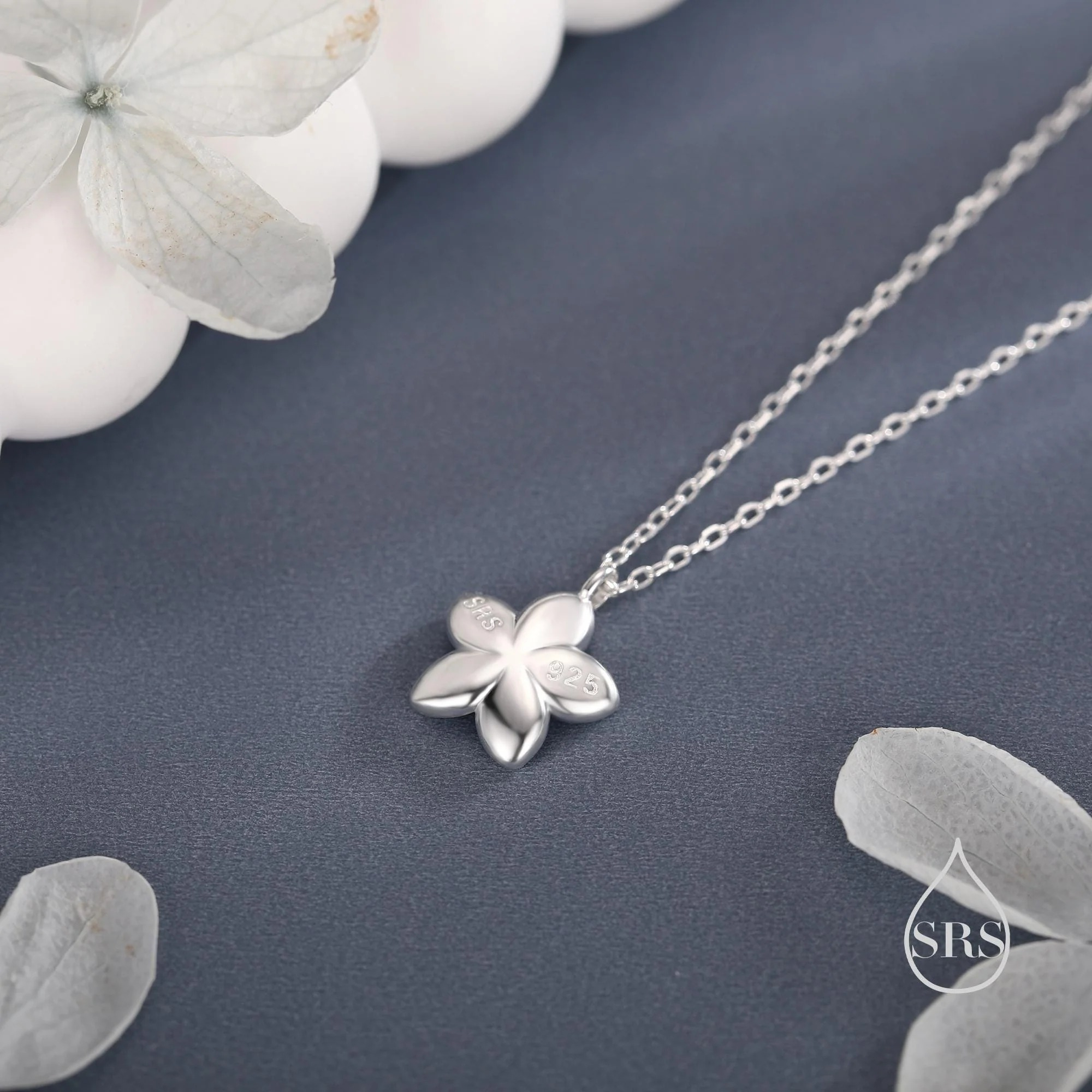 Enamel Flower Pendant Necklace - Image 6