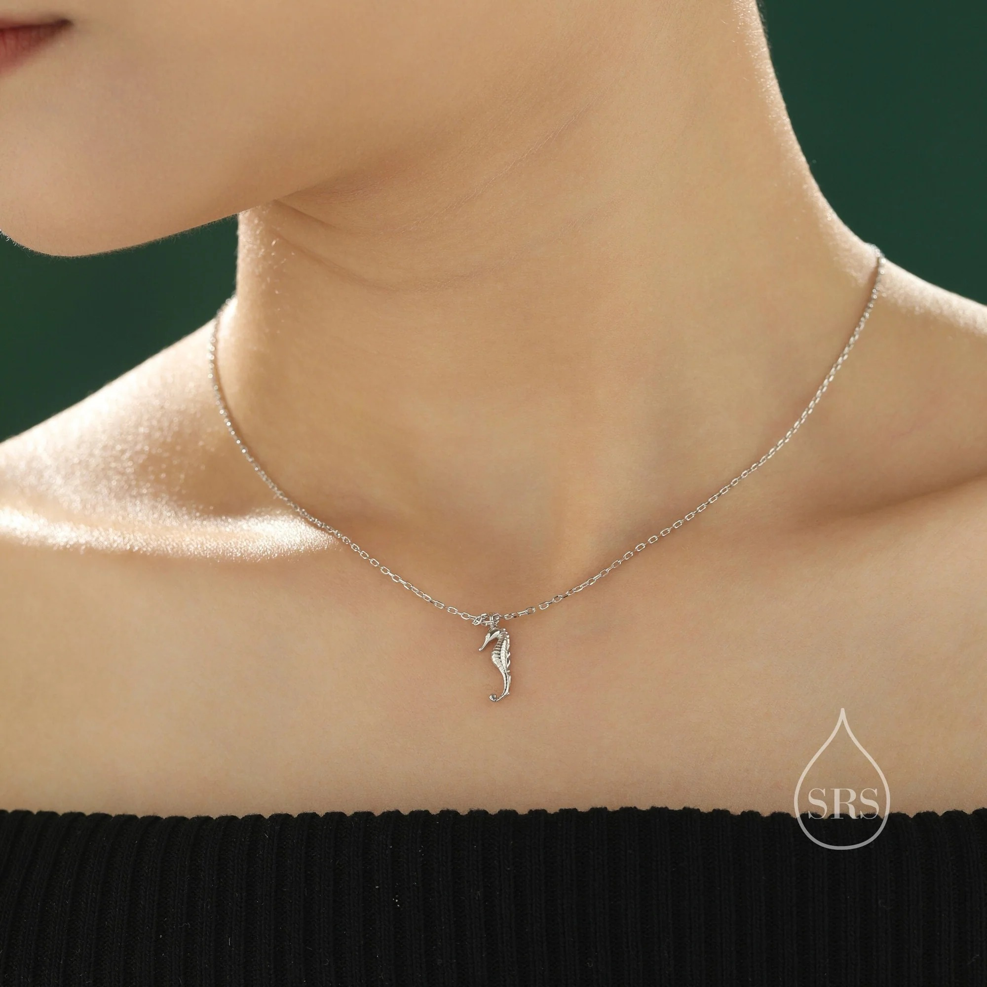 Seahorse Pendant Necklace