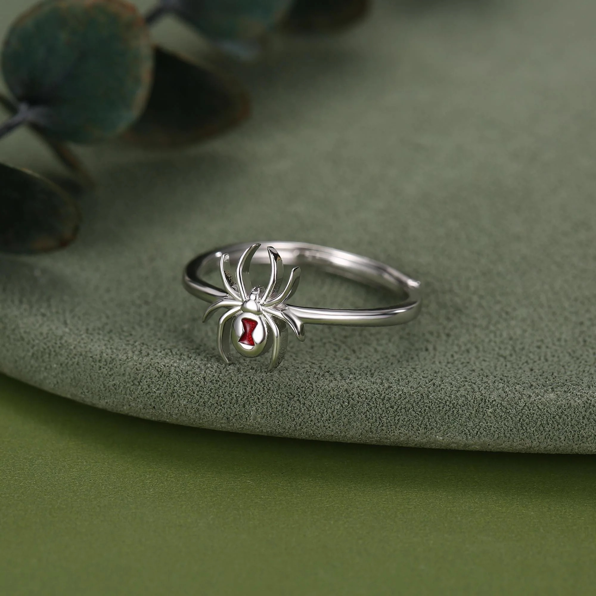 Sterling Silver Black Widow Spider Ring - Image 4