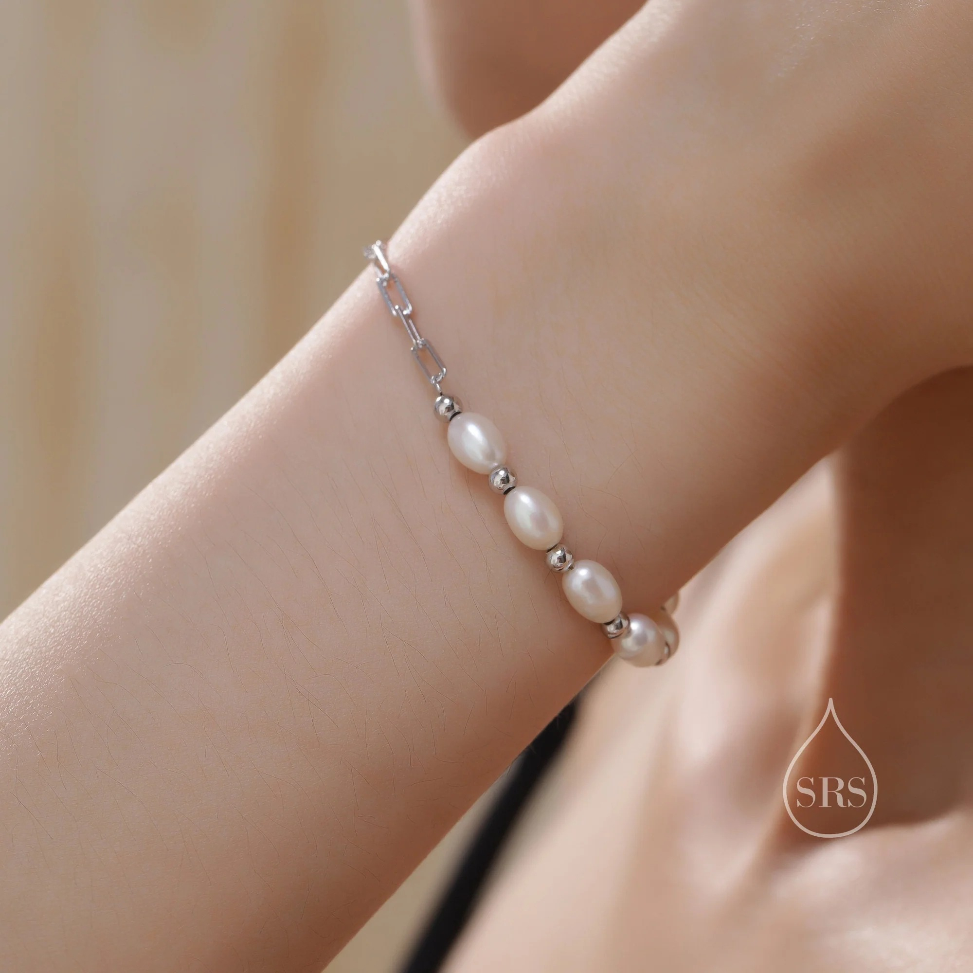 Asymmetrical Paperclip Chain and Pearl Bracelet - Image 3