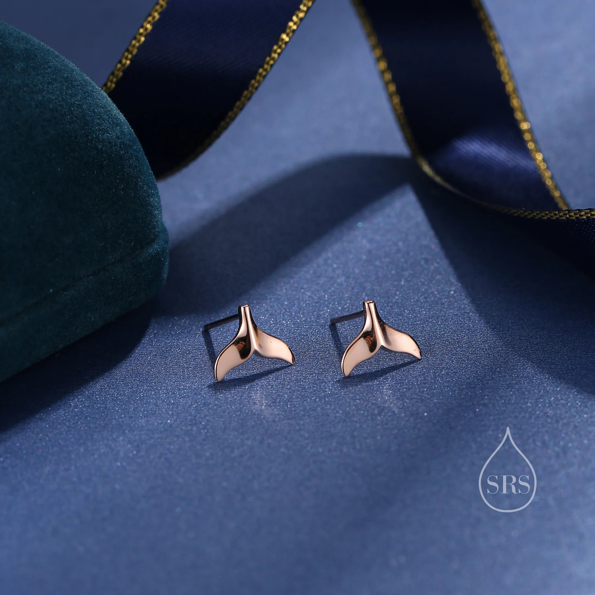 Whale Tail Stud Earrings - Image 5