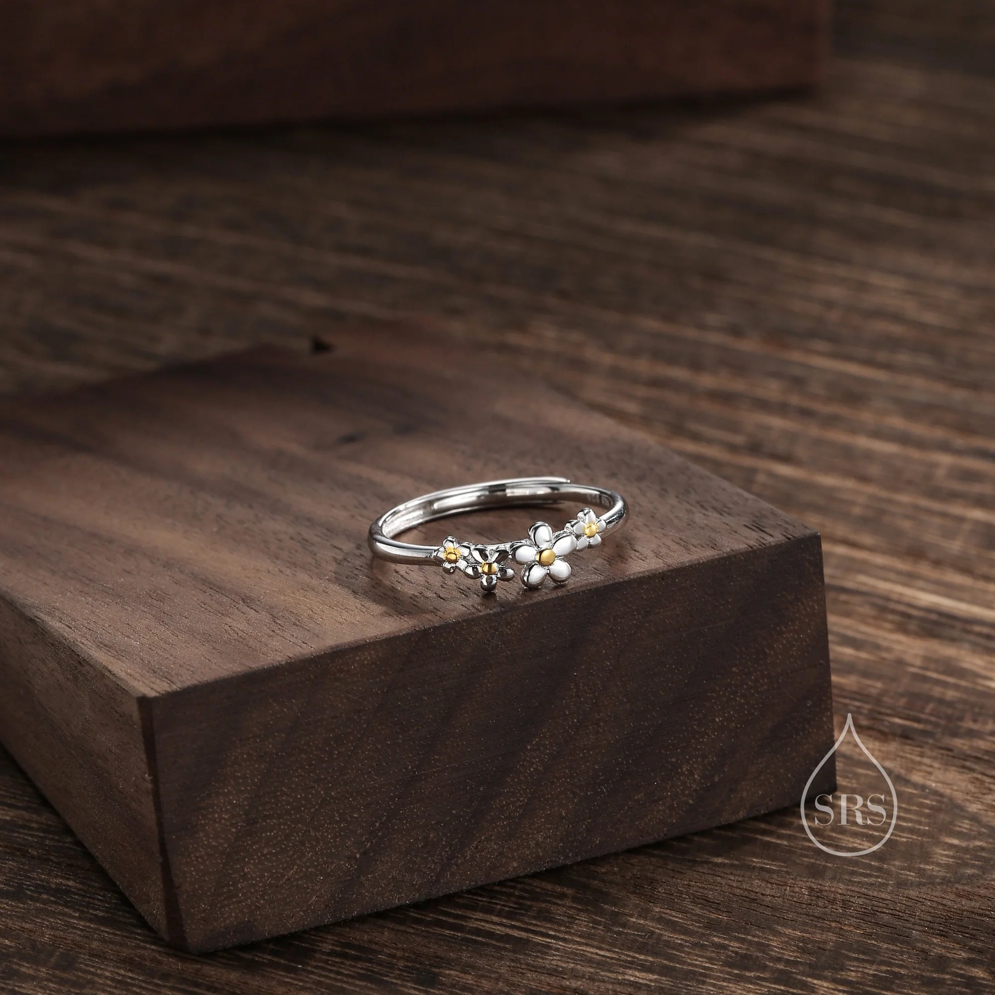 Forget-Me-Not Flower Motif Ring - Image 5