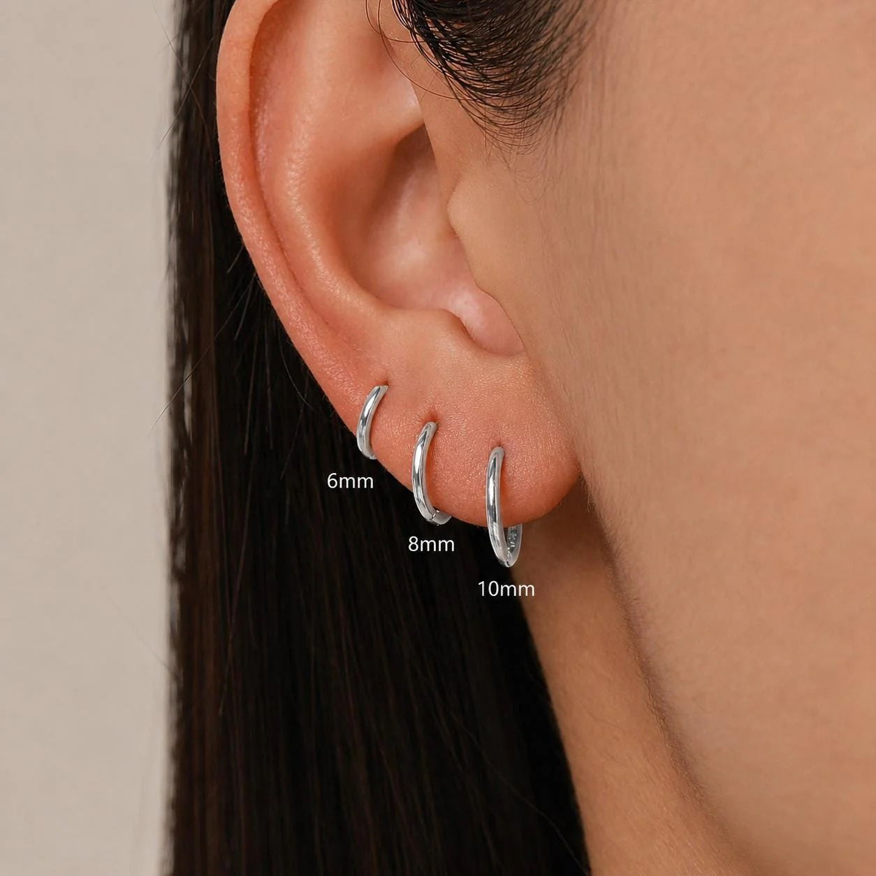Minimalist Hoop Earrings - Image 3
