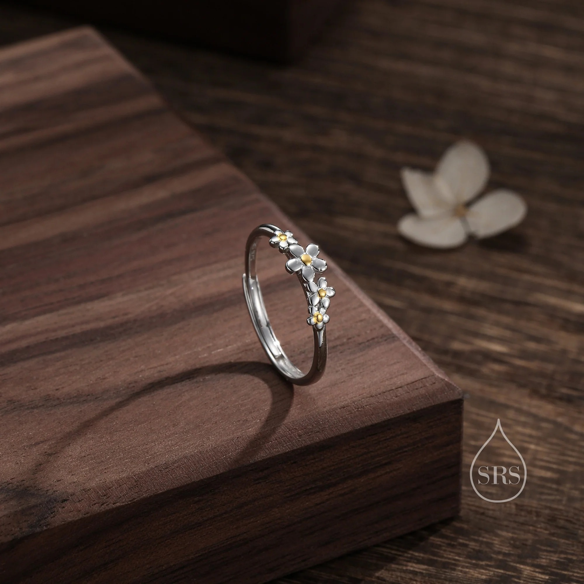 Forget-Me-Not Flower Motif Ring - Image 6