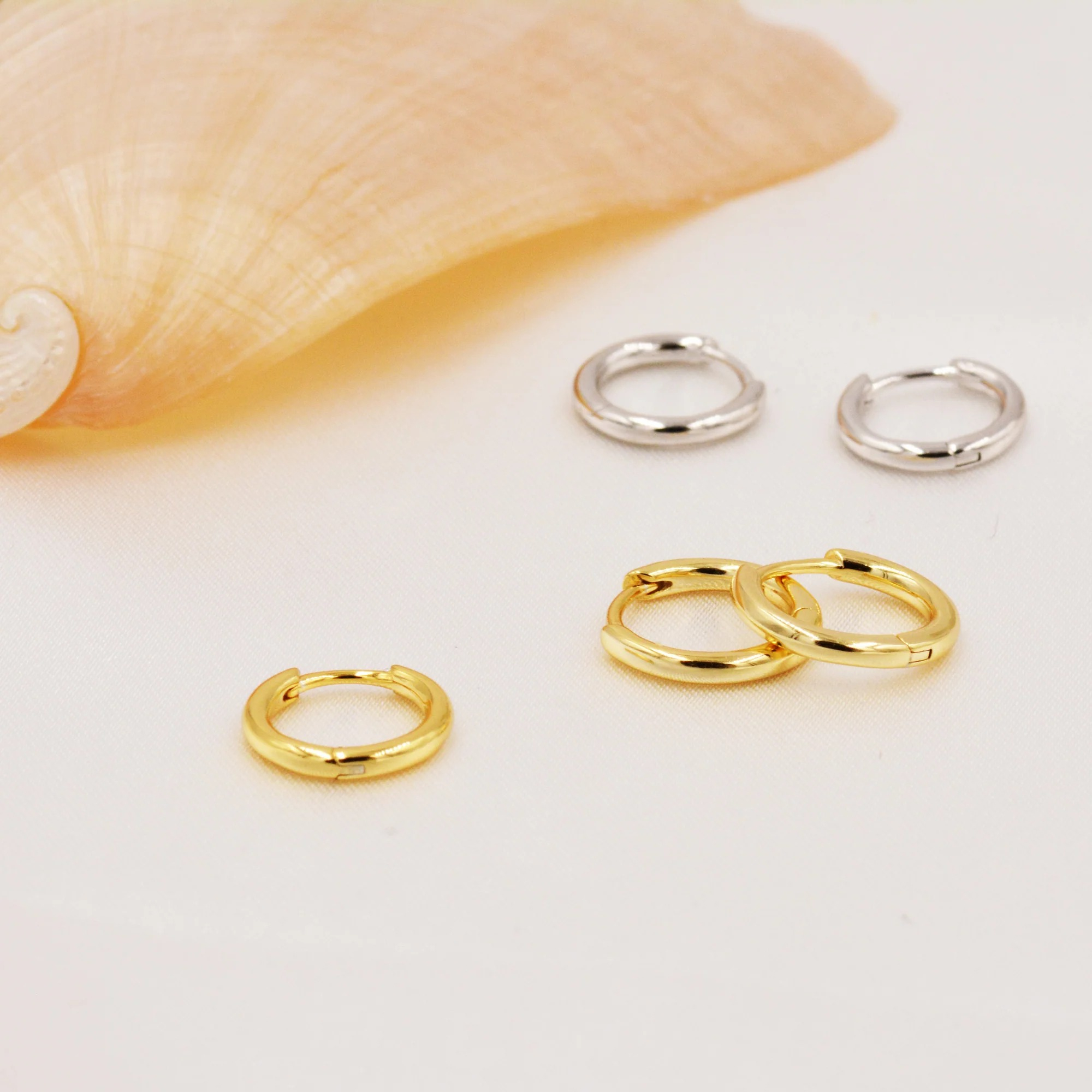 Minimalist Hoop Earrings - Image 8
