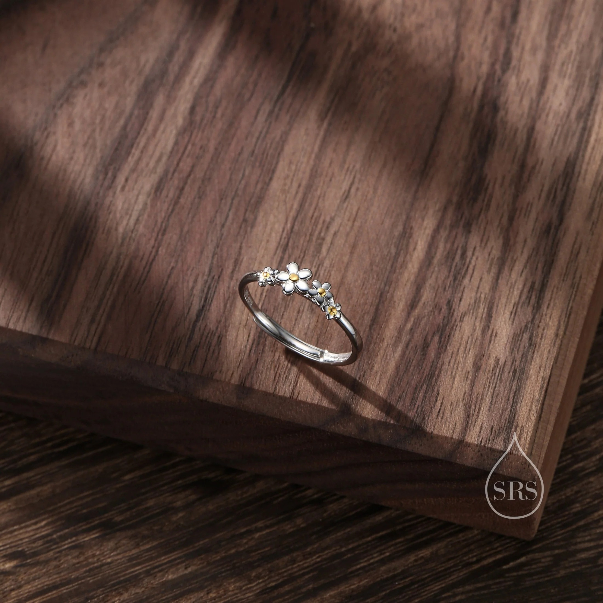 Forget-Me-Not Flower Motif Ring - Image 3