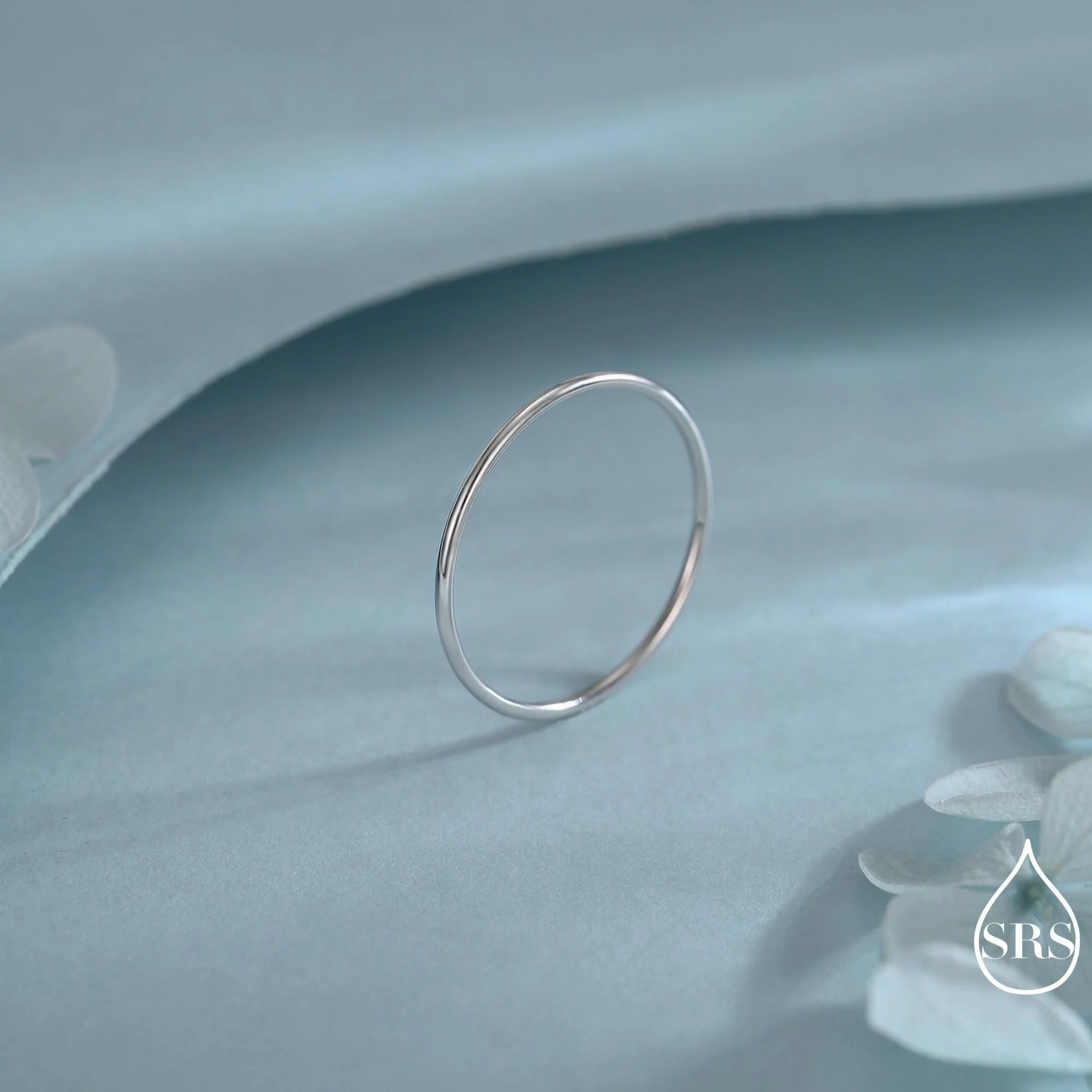 Super Skinny Midi Stacking Ring - Image 2