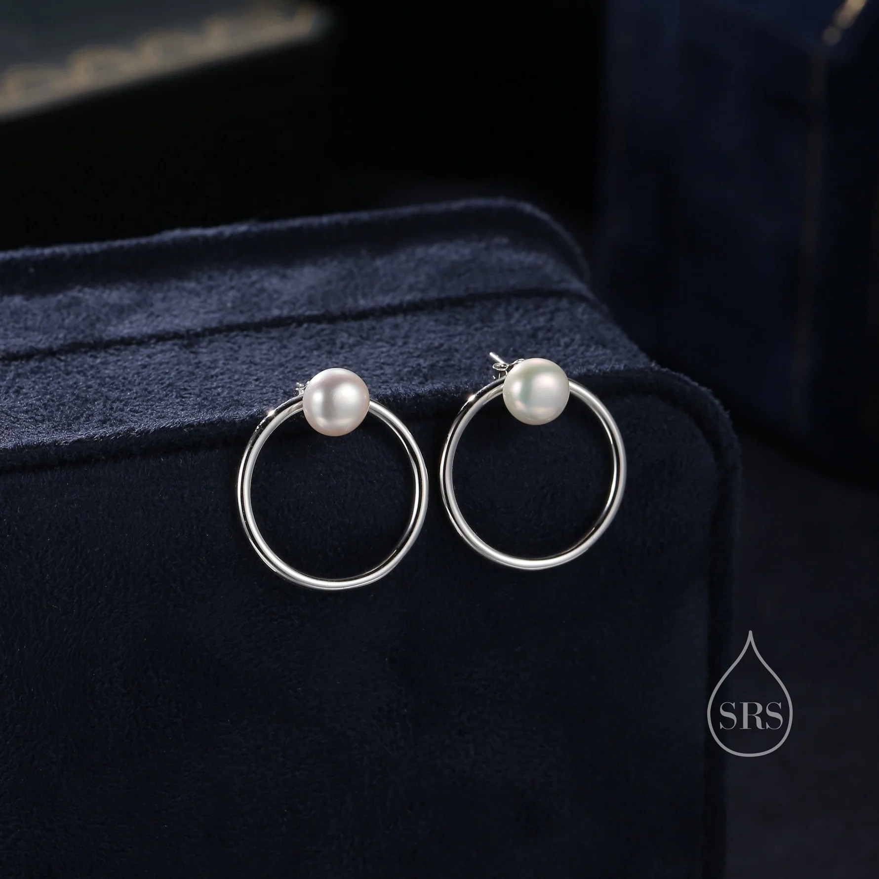 Natural Freshwater Pearl Ear Jacket - Image 4