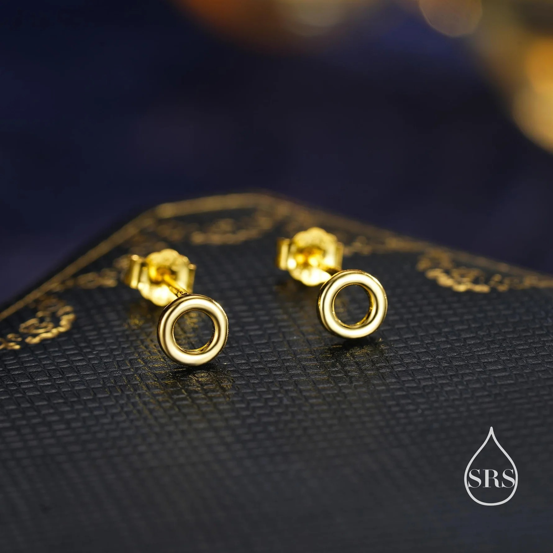 Tiny Open Circle Stud Earrings - Image 5